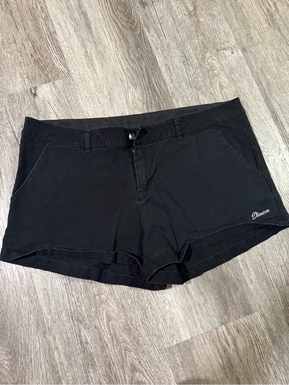 Dixxon Women's Black Casual chino Shorts